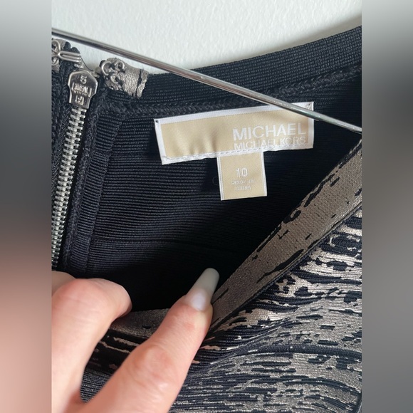 Michael Kors Midi Dress - Picture 2 of 4